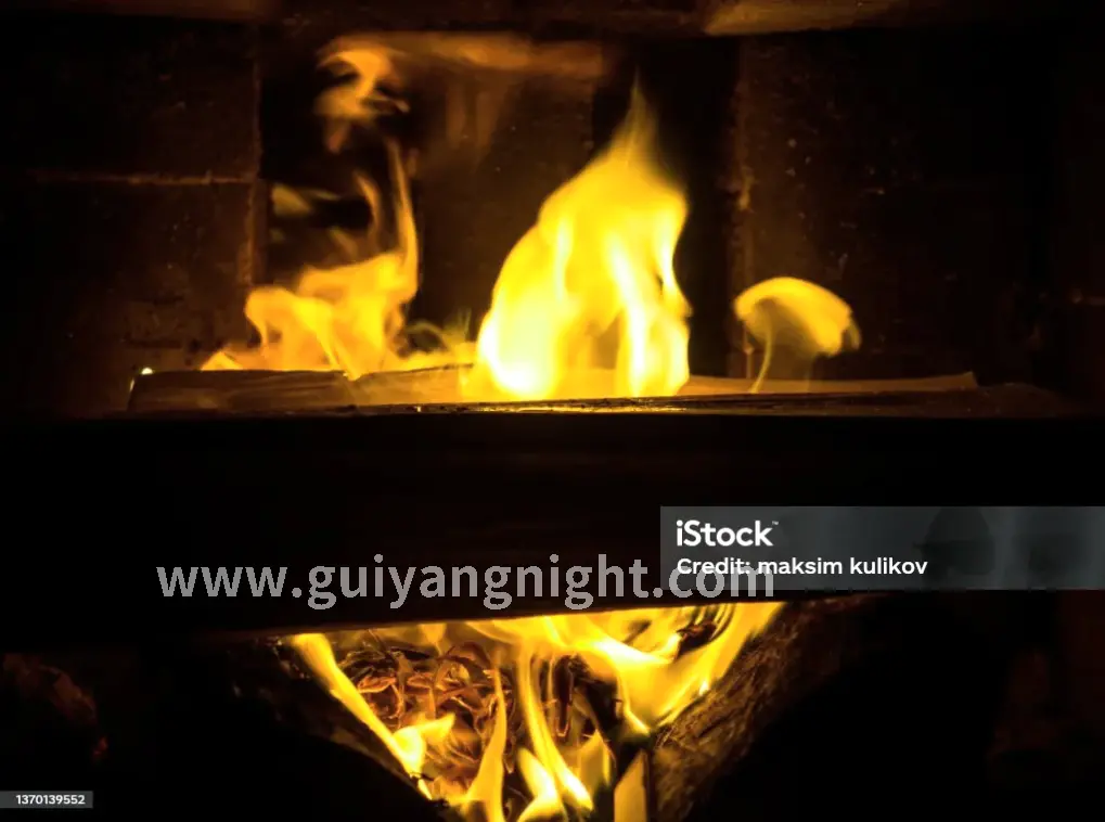 贵阳一家桑拿会所的休息区