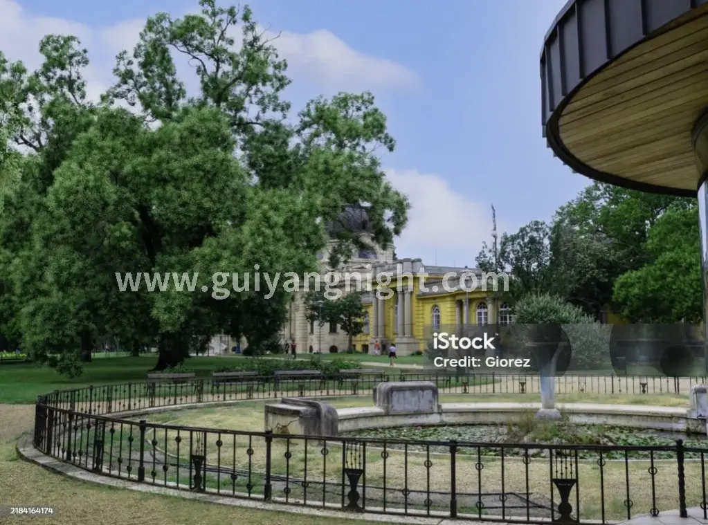 远红外线桑拿房内部